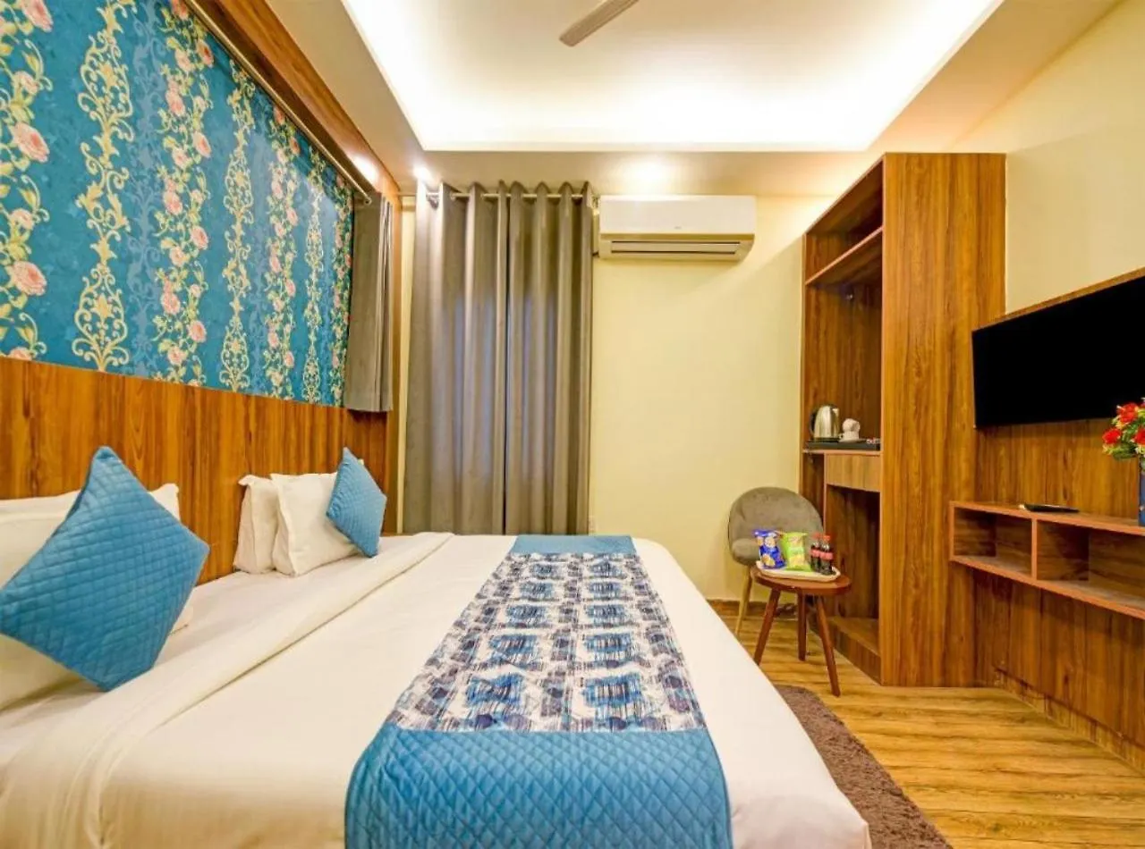 Hotel Grand Rosewood Near Delhi Igi Airport