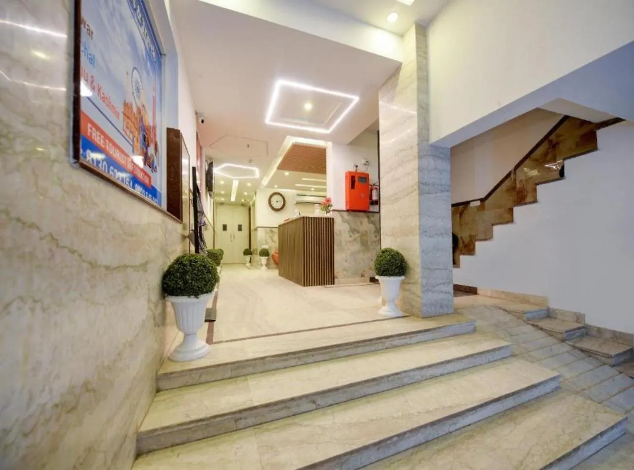 Hotel Grand Rosewood Near Delhi Igi Airport